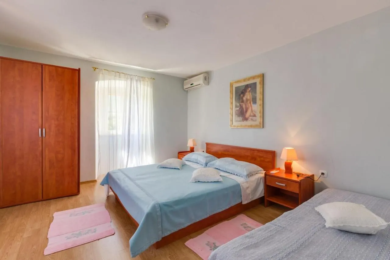 Holiday House Juliette 100M From The Beach Nerezine Holiday home