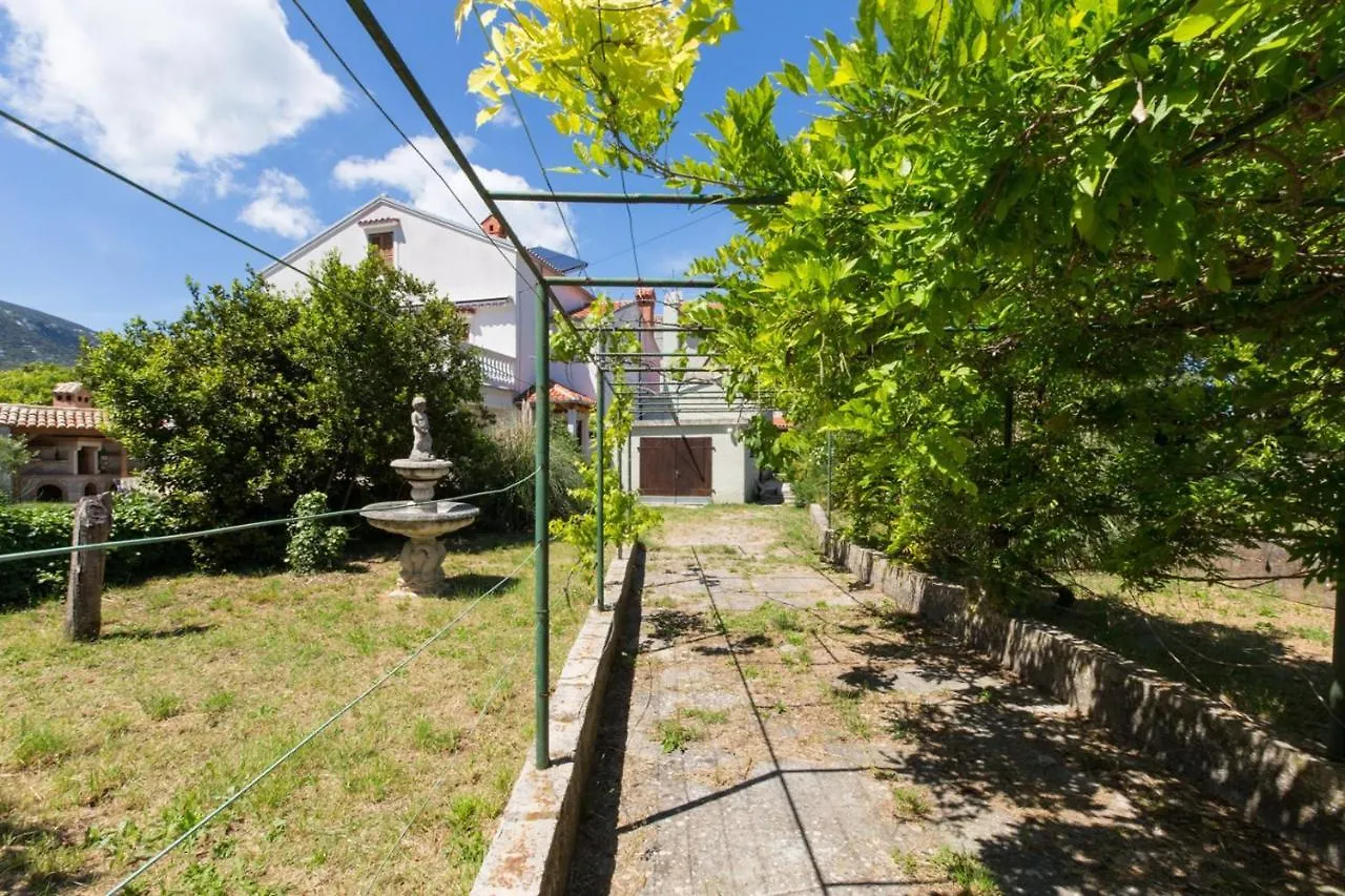 Holiday House Juliette 100M From The Beach Nerezine 0*,
