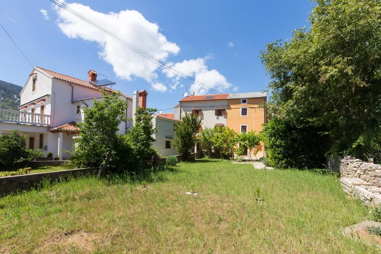 Holiday House Juliette 100M From The Beach Nerezine Croatia