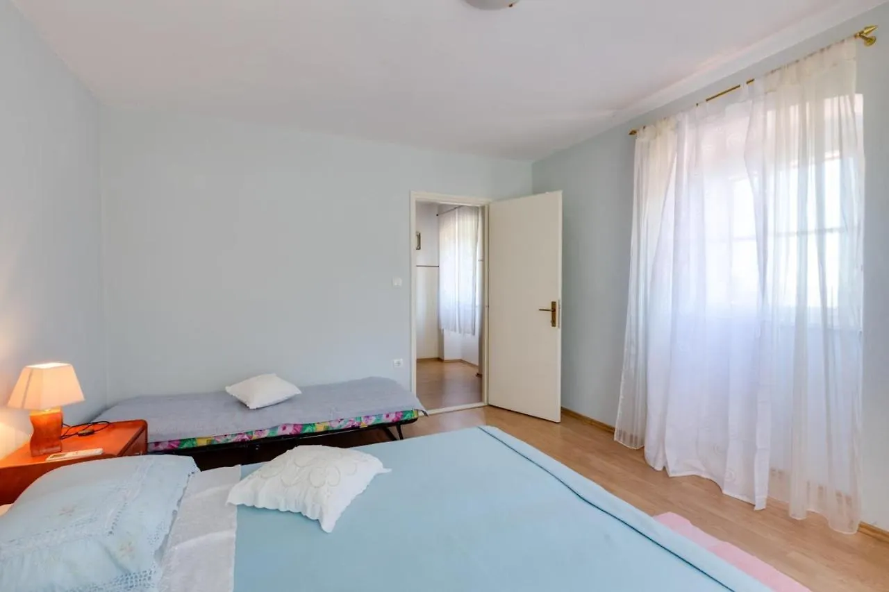 Holiday home Holiday House Juliette 100M From The Beach Nerezine Croatia